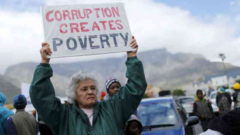 woman-protesting-corruption